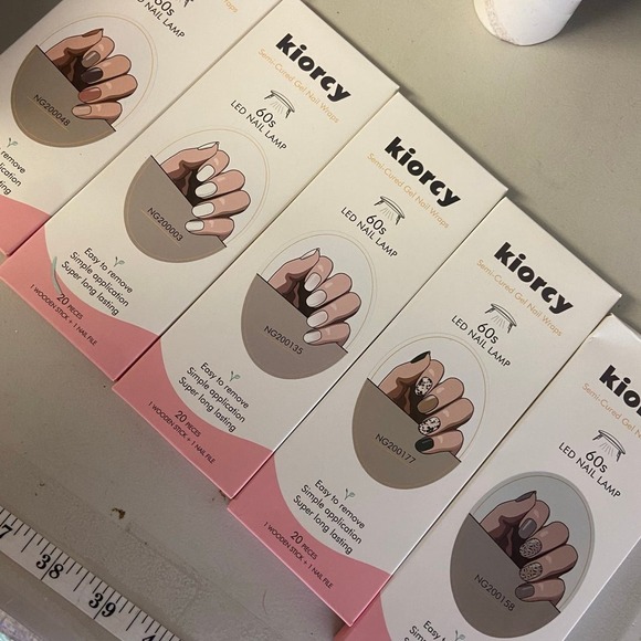 UV Light Gel Sticker Nails 5 sets with light and tools semicure - Picture 2 of 3